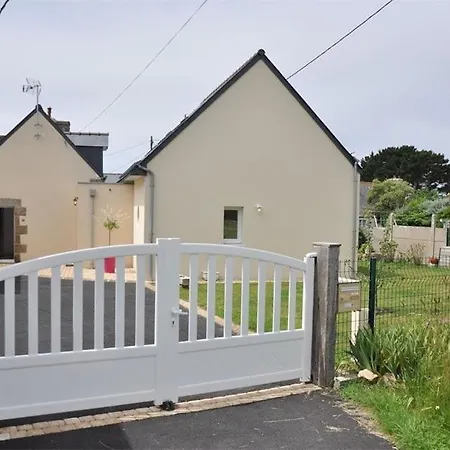 Villa Belle Maison Avec Jardin Clos Proche A L'ile Grande - Ref 291